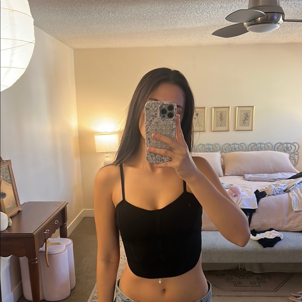 Babaton Black Fitted Crop Tank Top